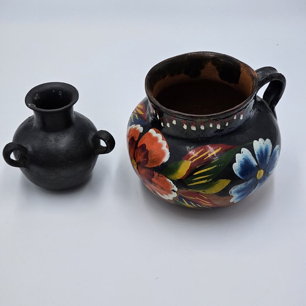 Vintage Set Of 2 Mexican Pottery Redware Floral & Oaxaca Black 3 Handle